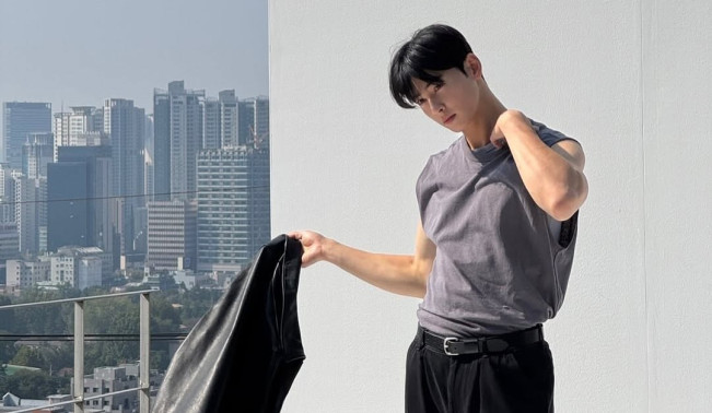 Cha Eun Woo Baru Kelar Wawancara untuk Band Militer, Kapan Wamil?