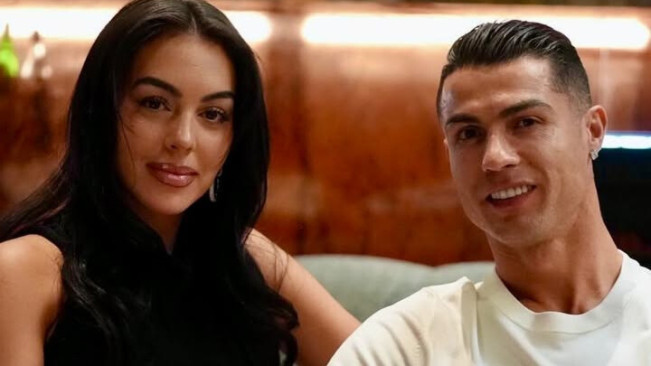 Serba-Serbi Netizen Sambut Ronaldo: dari Suruh Mampir ke Jalan Bajawa hingga Ajak Minum Moke