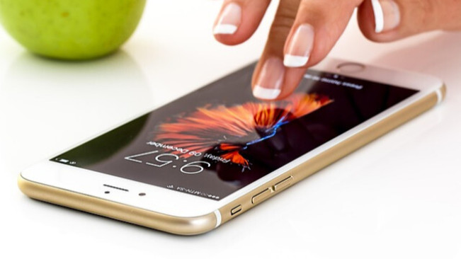 Apple Resmi Tunjuk Alibaba untuk Hadirkan Layanan Fitur AI di Tiongkok
