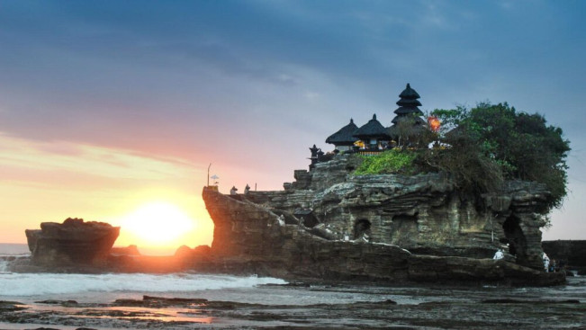 Dalam 4 Bulan, Imigrasi Bali Deportasi 101 WNA