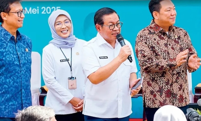 Gubernur DKI Jakarta, Pramono Anung saat meresmikan program layanan kesehatan untuk warga Jakarta. [Instagram]