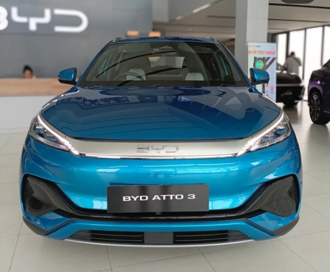 BYD Atto 3 Meluncur! Varian Termurah dengan Harga Rp 300 Jutaan