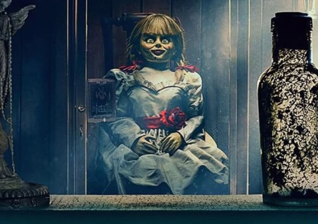 Viral Boneka Annabelle Dikabarkan Hilang Saat Tur Keliling Amerika : Cek Faktanya!