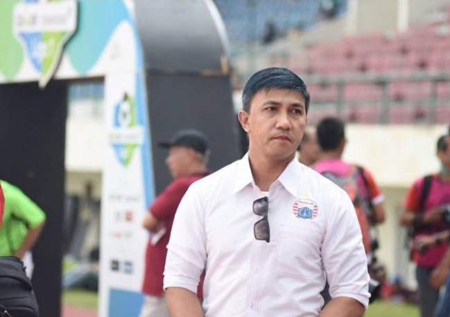 Sosok Ardhi Tjahjoko merupakan wajah lama yang pernah membawa Persija Jakarta meraih prestasi. [Instagram]