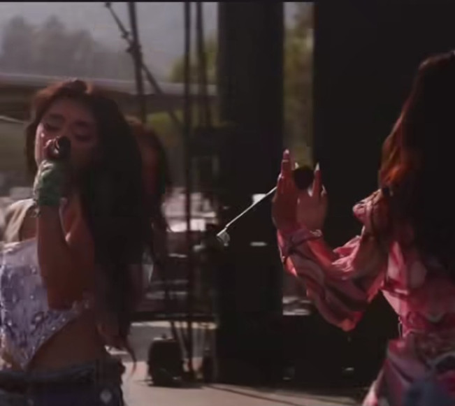 Grup Idola asal Idonesia guncang panggung festival musik internasional Head In The Clouds (HITC) 2025 di Los Angeles. [Instagram]