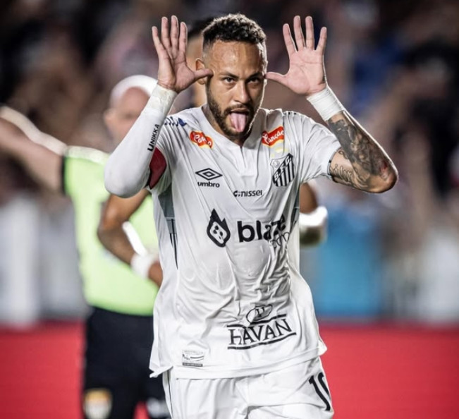 Pesepakbola Brazil Neymar dinyatakan positif Covid-19. [Instagram]