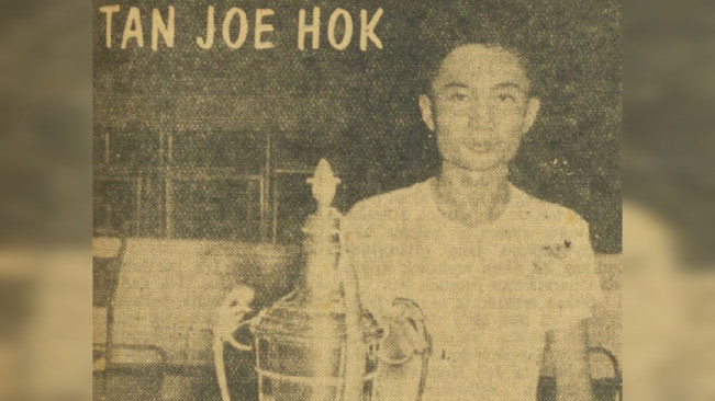 Tan Joe Hok meraih juara harumkan bangsa Indonesia. [Dok Istimewa]