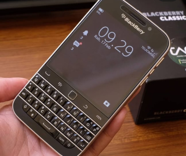 BlackBerry Classic 'Hidup' Lagi, Nostalgia Bagi Para Penggemar