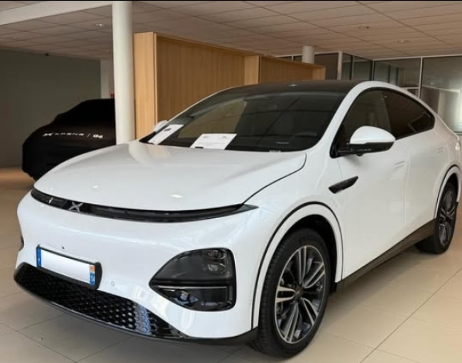 Mobil Listrik Xpeng G6 hadir ramaikan pasar otomotif Indonesia dengan harga Rp599 jutaan. [Instagram]