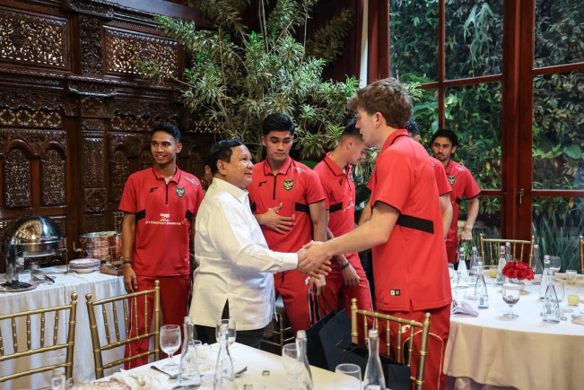 Presiden Prabowo Subianto saat mengundang skuad Garuda ke kediaman. [Istimewa]