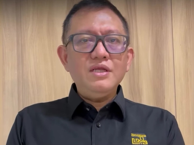 Ketua Umum Himpunan Penyelenggara Umrah dan Haji (HIMPUH), Muhammad Firman Taufik. [Instagram]