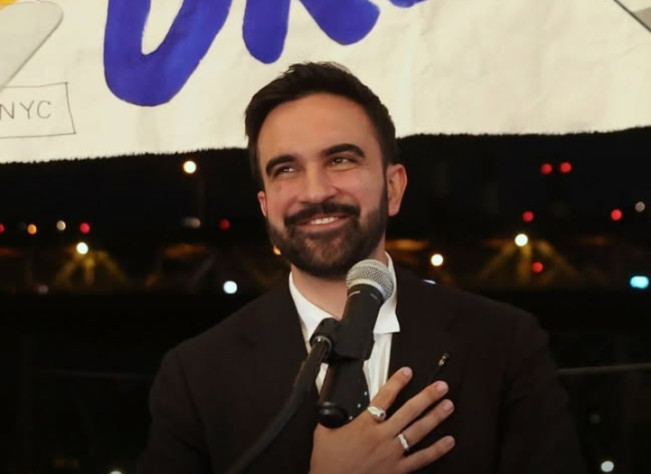 Jika terpilih dan menang, Zohran Mamdani akan menjadi Muslim pertama menjabat walikota New York. [Instagram]