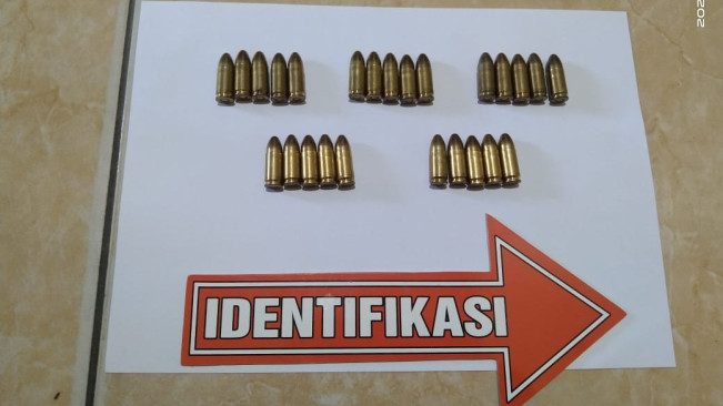 Peluru yang diamankan dari kontak KKB. [Dok Polri]
