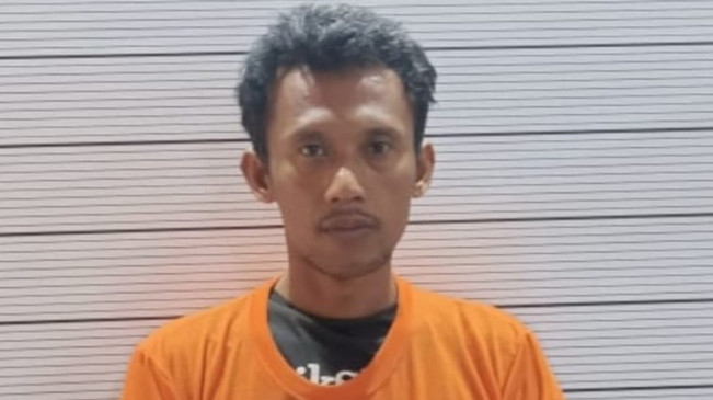 Pengecer sabu diamankan polisi. [Istimewa]