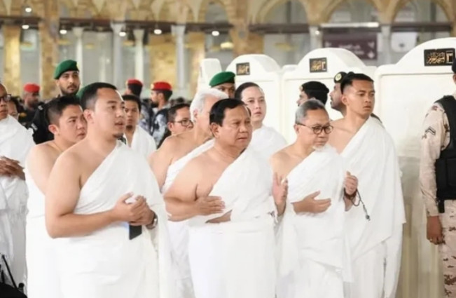 Presiden RI Prabowo Subianto melaksanakan ibadah Umroh di sela kunjungannya ke Arab Saudi. [Instagram]