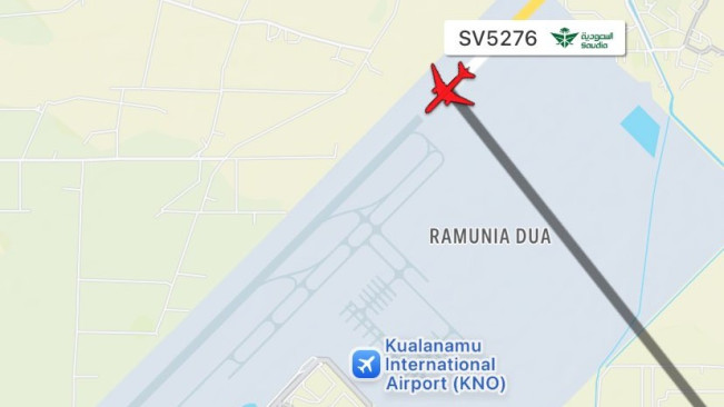 Tangkapan layar pesawat mendarat darurat di Kualanamu. [Istimewa]