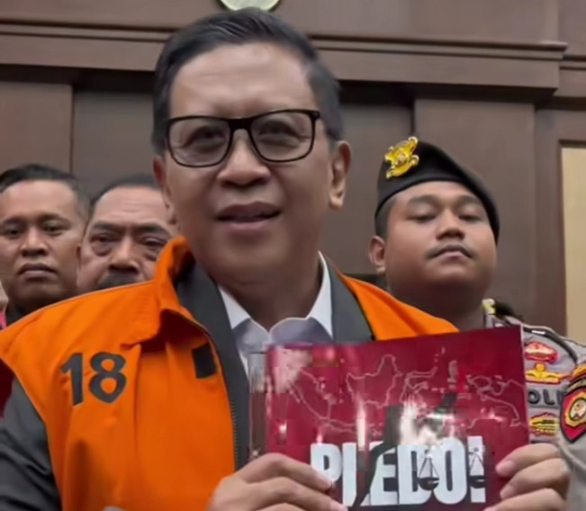 Saat Bacakan Pleidoi, Hasto Singgung Pengaruh Kepentingan Politik Penguasa