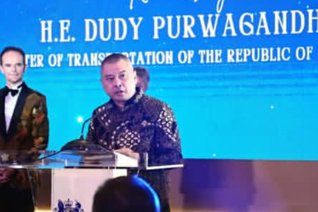 Menteri Perhubungan Dudy Purwagandhi. [Instagram]
