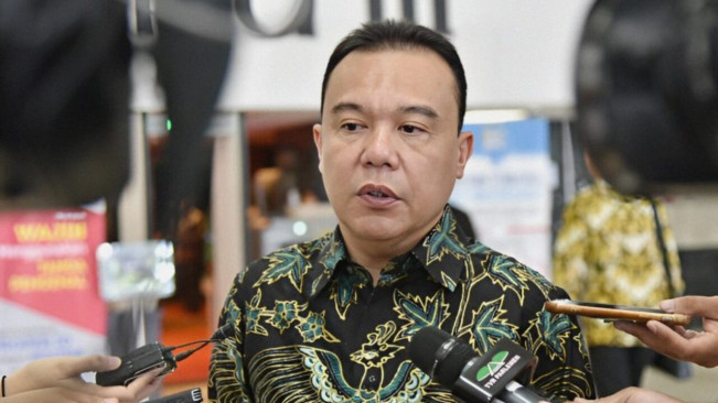DPR Soroti Proses Evakuasi Pendaki Brasil yang Jatuh di Gunung Rinjani