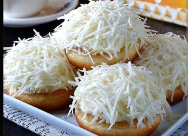 Cara Membuat Donat Keju dengan Isi Buttercream: Lengkap dengan Resepnya!