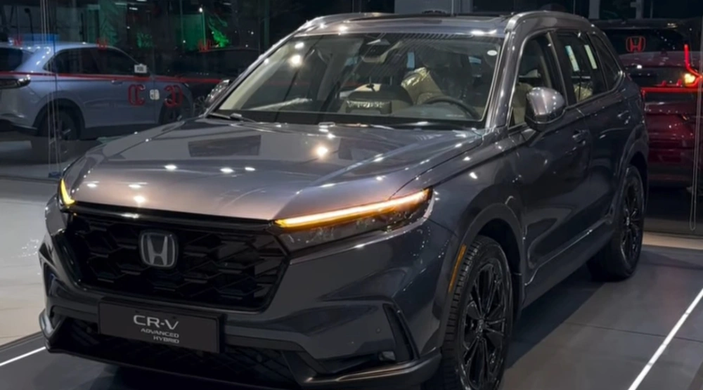 Honda CR-V Hybrid 2025: Hemat BBM, Aman, dan Nyaman untuk Keluarga