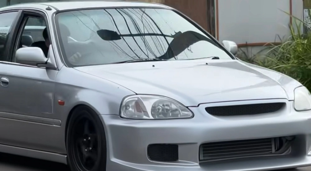 Mobil bekas rasa Sultan. (Instagram)