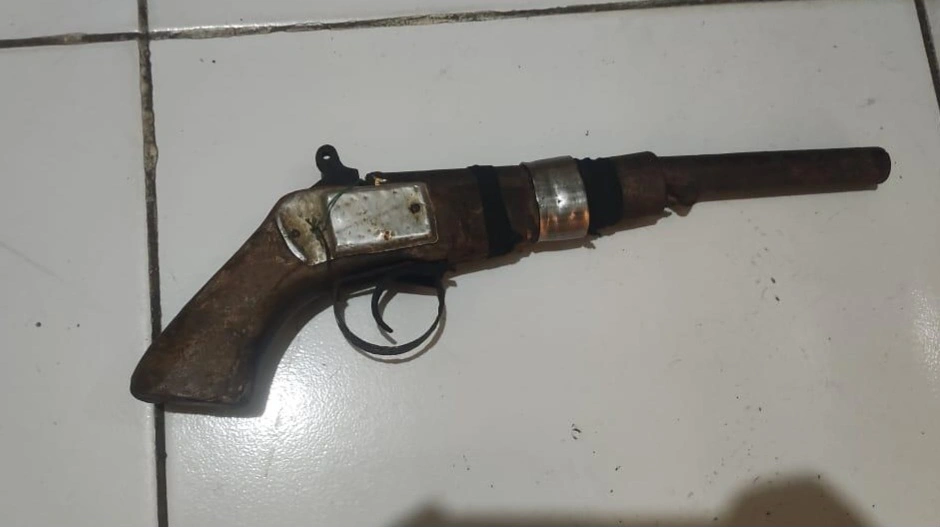 Polisi Rejang Lebong Bekuk Warga Lubuk Linggau Pemilik Senpi di Bukit Batu