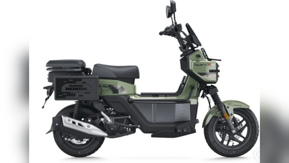 Tampilan Honda Square X125 dari samping. [Instagram @eppbchannel]