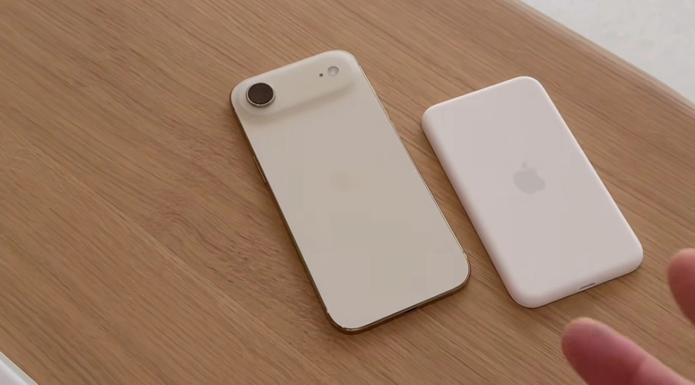 Kamera iPhone Air. [Instagram @superscientific]