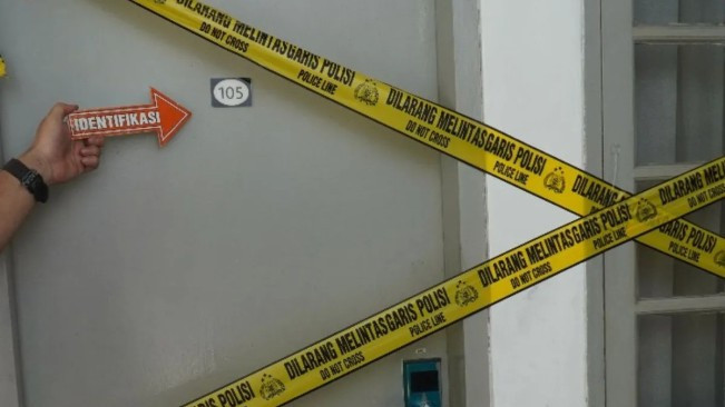 Pegawai Kemlu Tewas Kepala Dililit Lakban, Polisi Temukan Ini di Kamarnya
