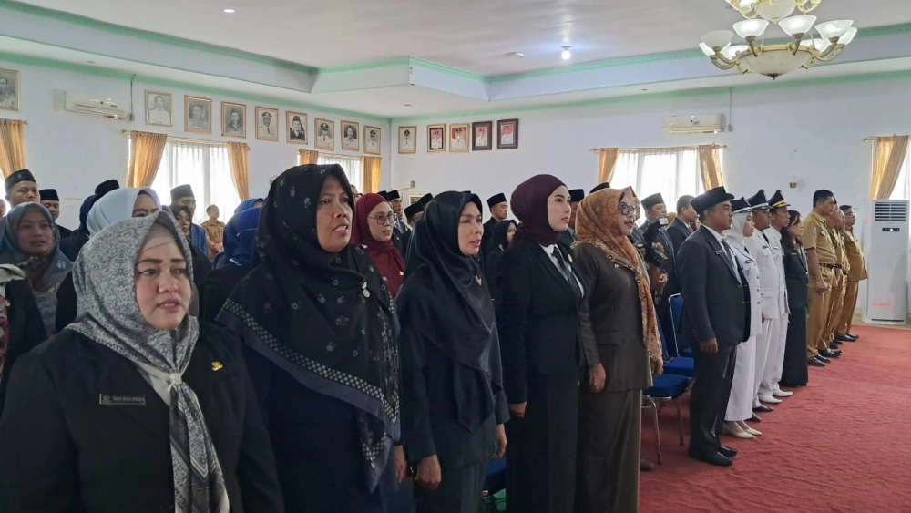 ASN Pemkab Rejang Lebong mengikuti pelantikan dan sumpah jabatan. [Habibi Ifriansyah/ FTNews.co.id]