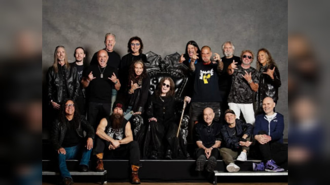 Sejumlah musisi yang ikut memeriahkan konser perpisahan Black Sabbath. [Instagram]