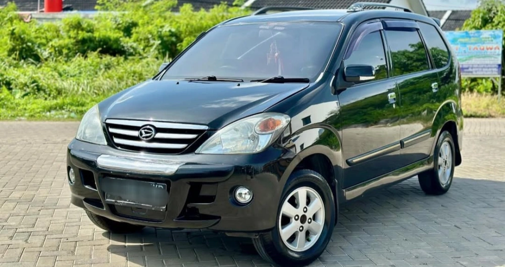 Daihatsu Xenia. [Instagram @lio_car_garage]