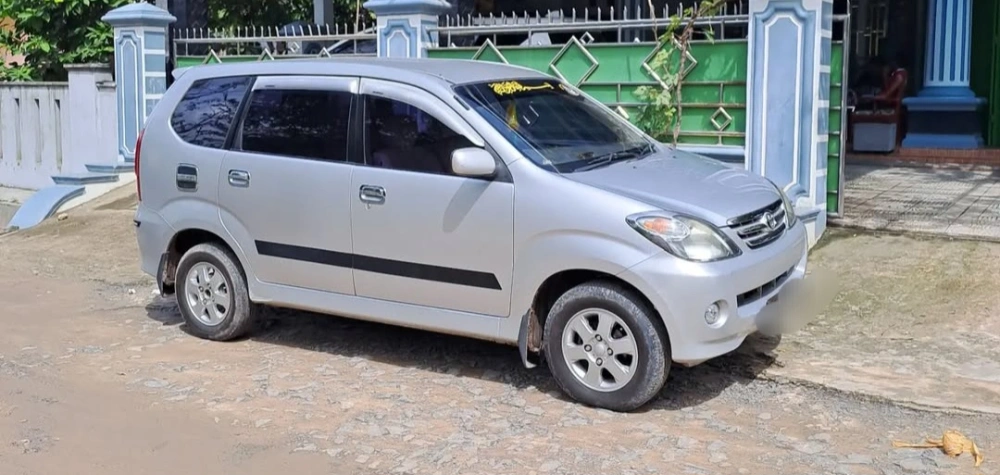 Toyota Avanza. [Instagram @jc_autocarz]