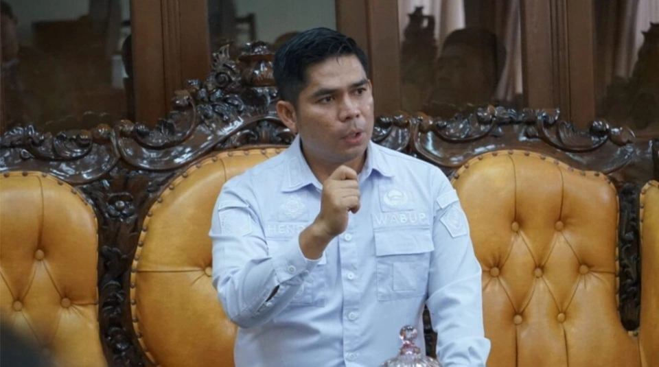 Wakil Bupati Rejang Lebong, Hendri Praja saat memberi arahan. [MCRL]