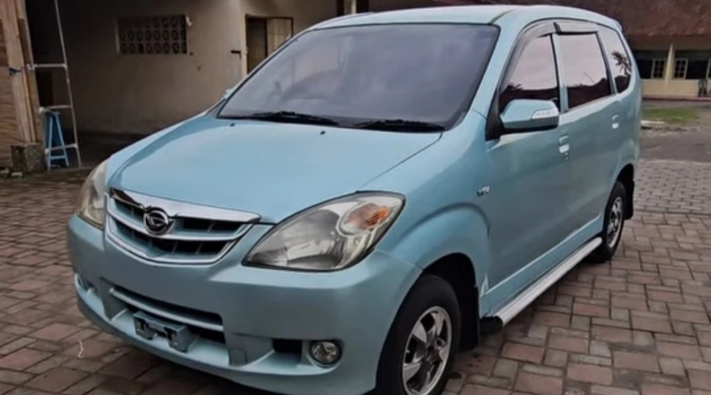 Daihatsu Xenia 2007. [Instagram @garasikulonomah]