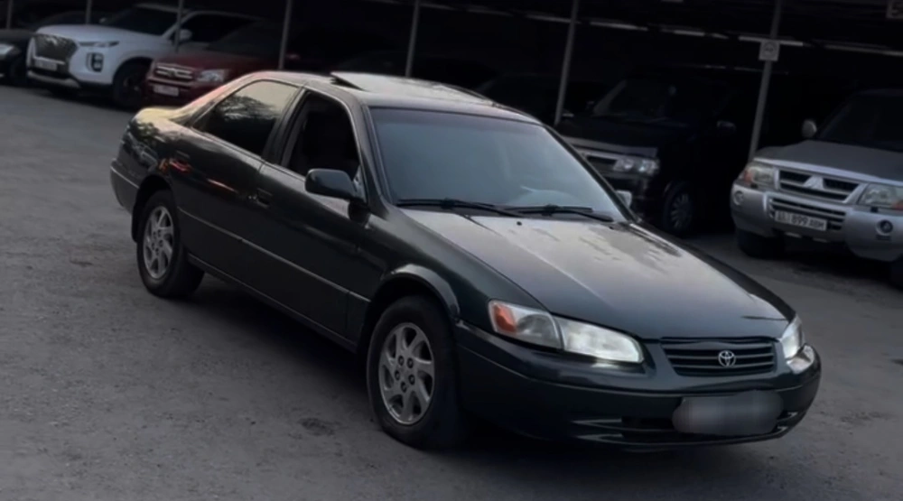 Toyota Camry. [Instagram]