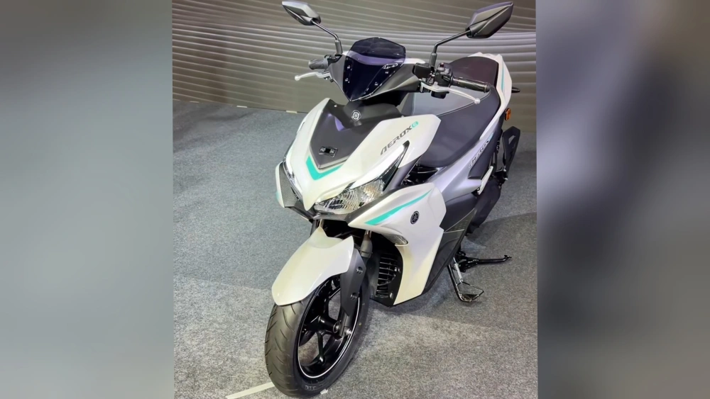 Spesifikasi Yamaha Aerox-e: Cuma Sekali Ngecas, Jarak Tempuhnya Menakjubkan!