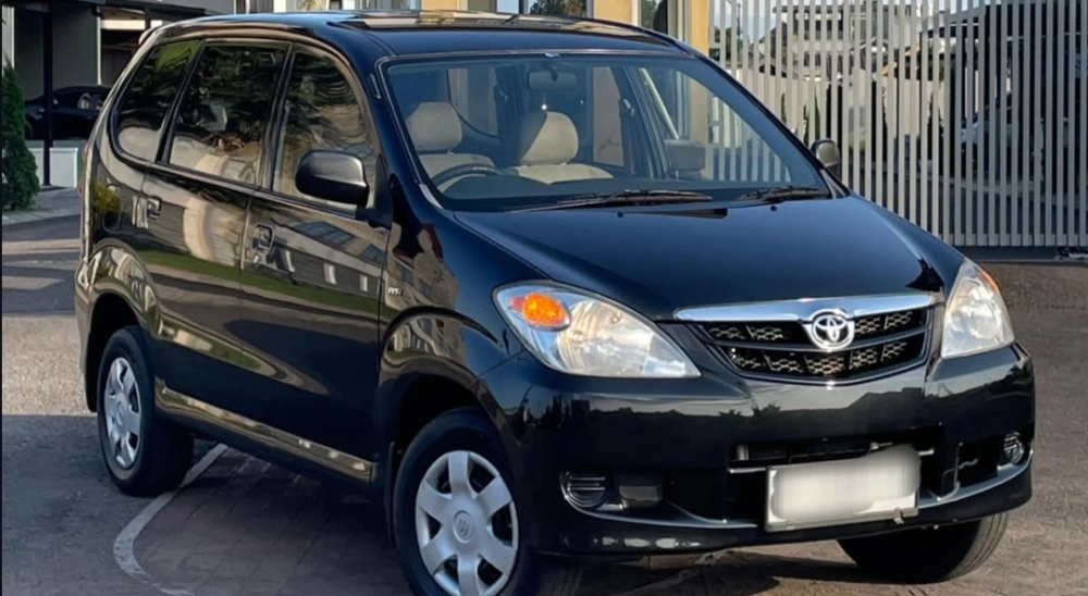 Toyota Avanza. [Gemini]