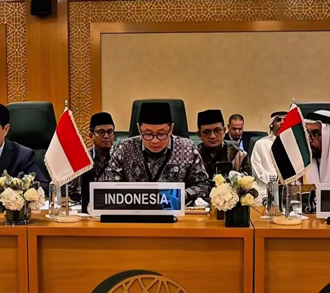 Wamenlu RI Serukan OKI Bersatu Hentikan Rencana Israel Ambil Alih Gaza