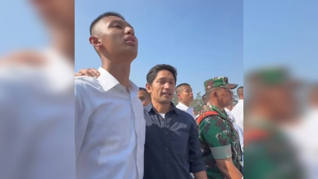 Momen Ibnu Jamil Menangis Lihat Anaknya Lolos Akmil 2025