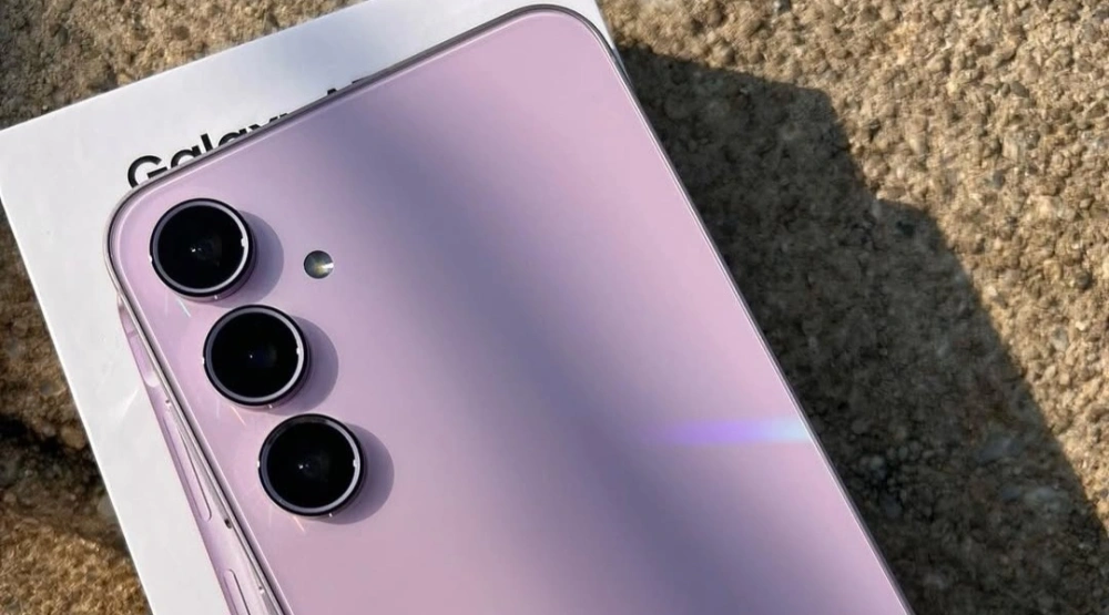 Samsung dibekali software jangka panjang. [Instagram]