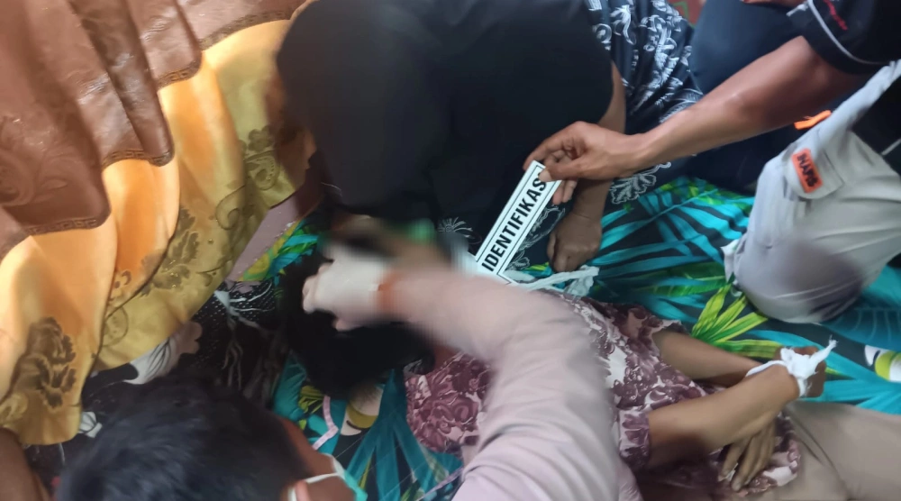 Seorang perempuan meninggal dunia diduga gantung diri. [Dok. Polres Rejang Lebong]