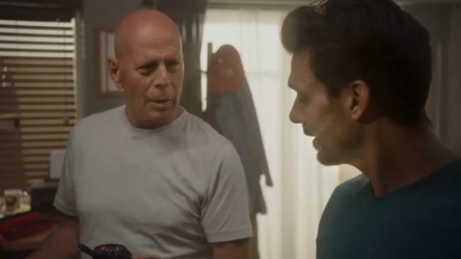 Sinopsis Film Reprisal di Bioskop Trans TV, Manajer Bank Buru Perampok Psikopat