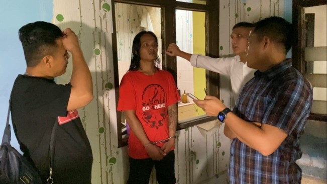 Polisi Gerebek Gudang Penyimpanan 22 Kg Ganja di Medan, 3 Orang Ditangkap