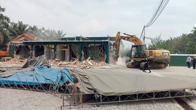 Diskotek Marcopolo di Deli Serdang Dirobohkan Petugas TNI-Polri, Kenapa?