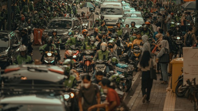 Kalender Jawa Weton 18 Agustus 2025 Senin Pahing, Hari Tenang Hindari Keramaian