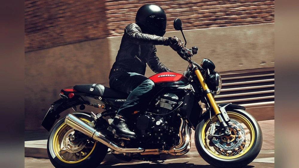 Kawasaki ini dilengkapi fitur modern dan performa tinggi. [Instagram]