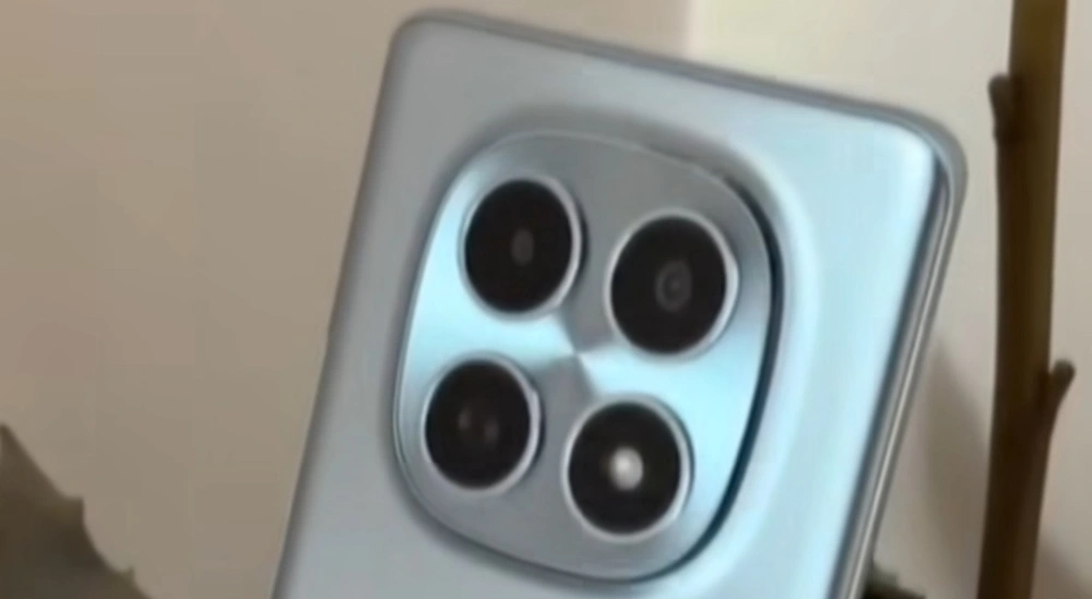 Kamera jadi andalan Redmi Note 15 5G. [Instagram]