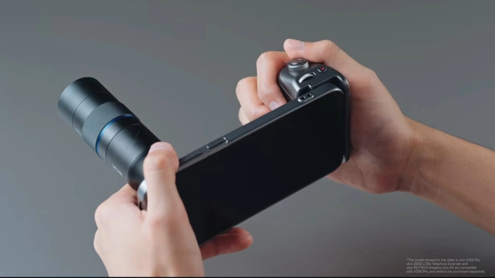 Vivo X 300 Pro dibekali Fitur AI Landscape Master dan Kamera Selfie 50 MP. [Instagram]